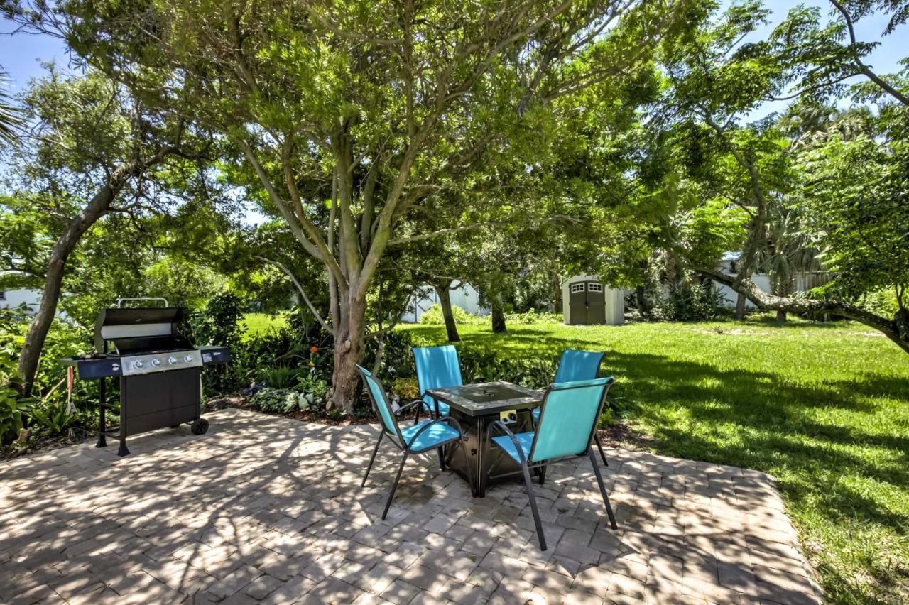 New Smyrna Beach Abode With Fire Pit, Walk To Beach! Villa Exterior foto